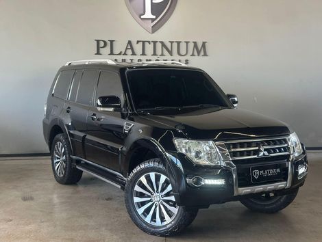 Mitsubishi HPE Full 3.2 4x4 T.I.Dies. 5p Aut 