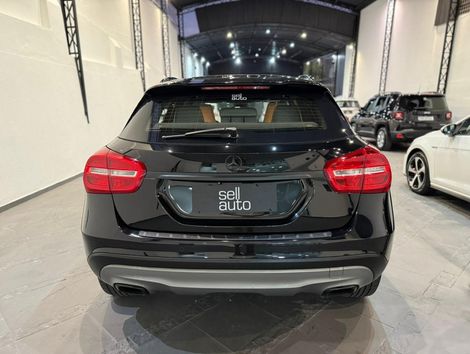 Mercedes GLA 200 Vision 1.6/1.6 TB 16V Flex Aut.