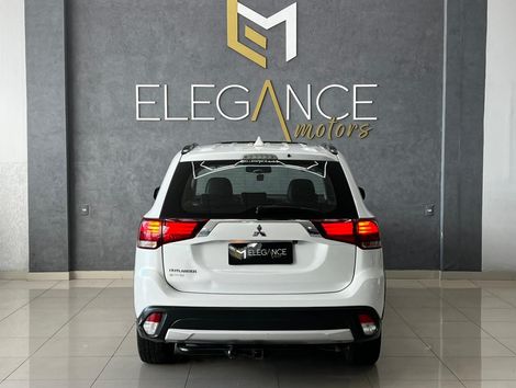 Mitsubishi OUTLANDER 2.0 16V 160cv Aut.