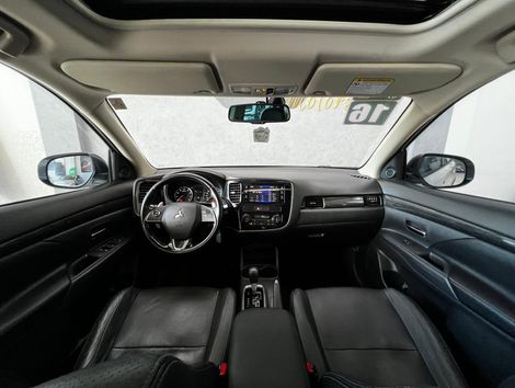 Mitsubishi OUTLANDER 2.0 16V 160cv Aut.