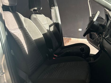 Fiat Strada Freedom 1.3 Flex 8V CD