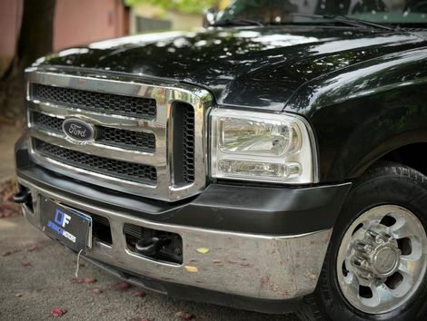 Ford F-250 XLT 3.9 4x2 Diesel TB