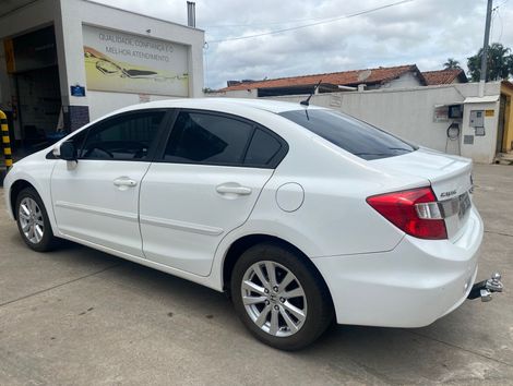 Honda Civic Sedan LXR 2.0 Flexone 16V Aut. 4p