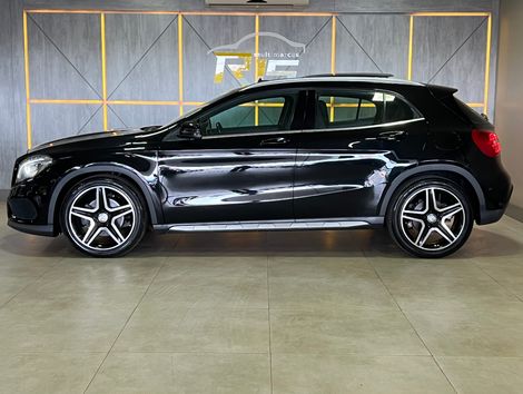 Mercedes GLA 250 Sport 2.0 TB 16V 4x2  211cv Aut.