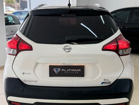 Nissan KICKS SL 1.6 16V FlexStar 5p Aut.