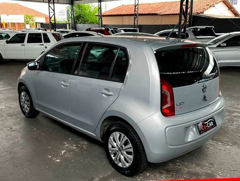 VolksWagen up! move 1.0 Total Flex 12V 5p