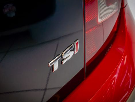 VolksWagen up! cross 1.0 TSI Total Flex 12V 5p