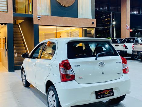 Toyota ETIOS XS 1.5 Flex 16V 5p Mec.