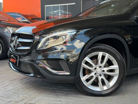 Mercedes GLA 200 Advance 1.6/1.6 TB 16V Flex Aut.