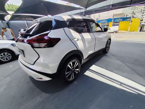 Nissan KICKS Play Sense 1.6 16V Flex Aut.