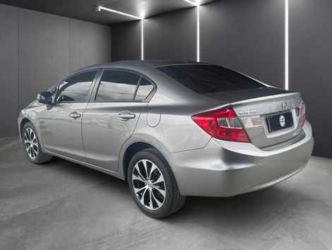 Honda Civic Sedan LXR 2.0 Flexone 16V Aut. 4p
