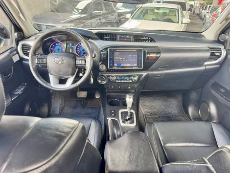 Toyota Hilux CD SRV 4x4 2.8 TDI Diesel Aut.