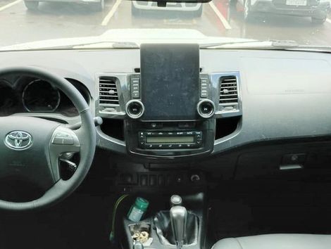 Toyota Hilux CD SRV D4-D 4x4 3.0 TDI Diesel Aut