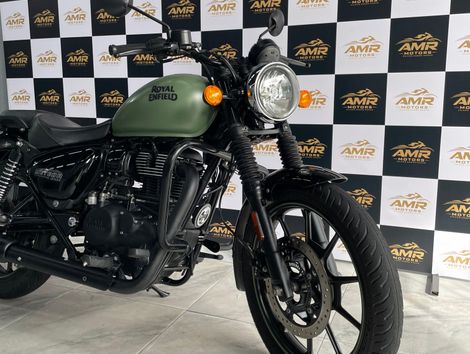 Royal Enfield Meteor 350 Fireball 