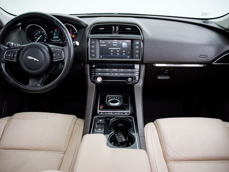 Jaguar F-Pace 2.0 Prestige 180cv Diesel Aut.