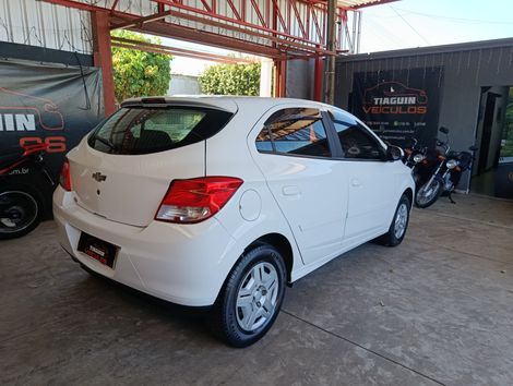 Chevrolet ONIX HATCH LT 1.0 8V FlexPower 5p Mec.