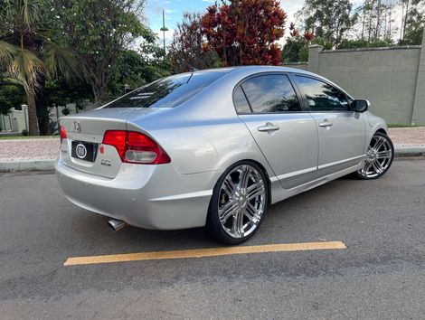 Honda Civic Sedan LXS 1.8/1.8 Flex 16V Mec. 4p