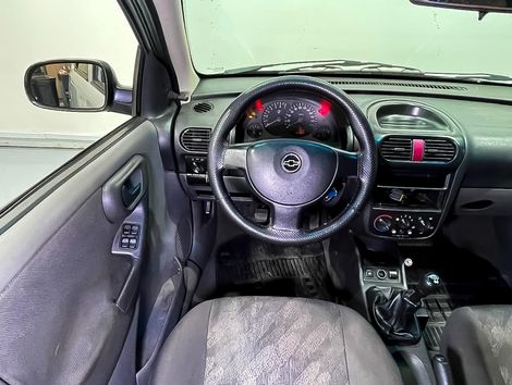 Chevrolet Corsa Hatchback 1.8 MPFI 8V 102cv 5p