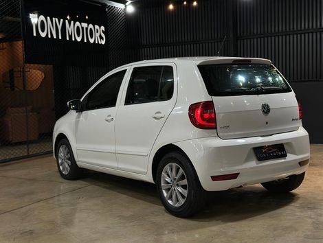 VolksWagen Fox 1.6 Mi Total Flex 8V 5p