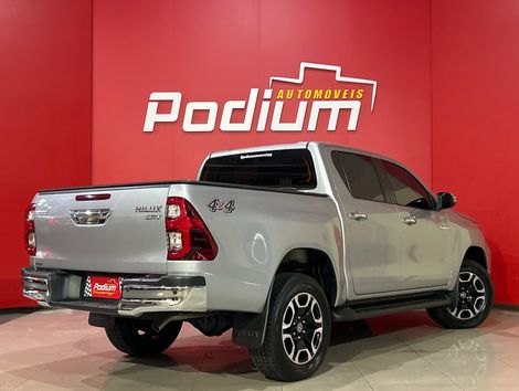 Toyota Hilux CD SRV 4x4 2.8 TDI Diesel Aut.