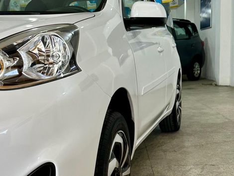 Nissan MARCH 1.0 12V Flex 5p