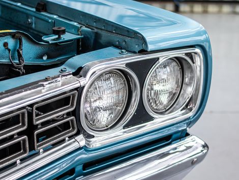 Plymouth PLYMOUTH ROAD RUNNER