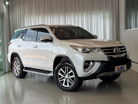 Toyota Hilux SW4 SRX 4x4 4.0 V6 24V Aut.