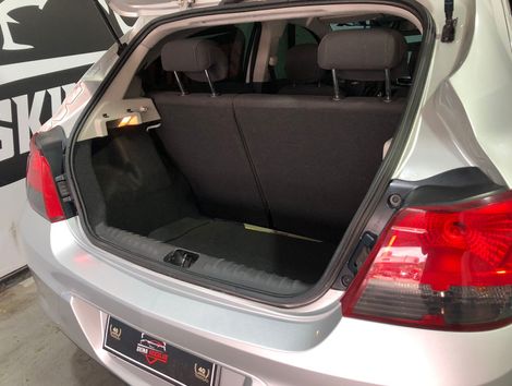 Chevrolet ONIX HATCH LTZ 1.4 8V FlexPower 5p Mec.