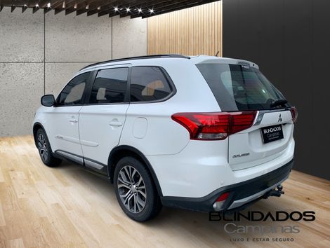 Mitsubishi OUTLANDER 2.0 16V 160cv Aut.
