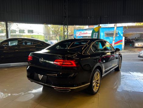VolksWagen Passat Highline 2.0 TSI 220cv Tip.