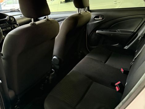 Toyota ETIOS X Plus Sedan 1.5 Flex 16V 4p Aut.