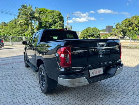 Fiat Titano Volcano 2.2 16V 4x4 TB Die. Aut.