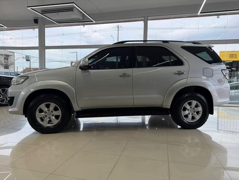 Toyota Sw4 srv 4x4 diesel