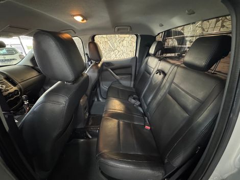 Ford Ranger XLS 3.2 20V 4x4 CD Diesel Mec.