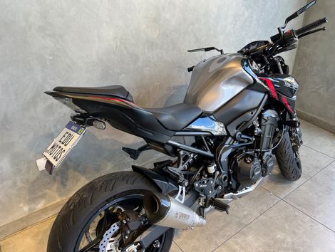 KAWASAKI Z 900