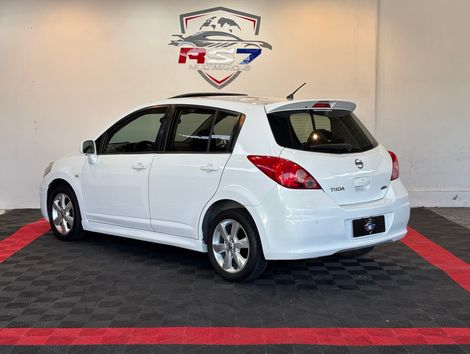 Nissan TIIDA SL 1.8/1.8 Flex 16V Aut.