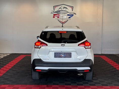 Nissan KICKS SL 1.6 16V FlexStar 5p Aut.