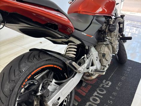 HONDA CB 600F HORNET