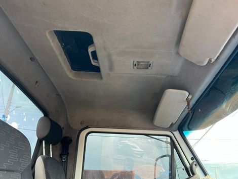 VOLKSWAGEN 10-160 E Delivery 2p (diesel)(E5)