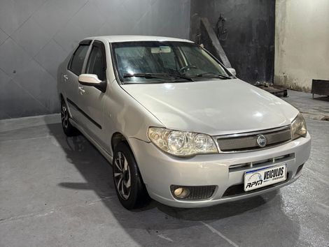 Fiat Siena HLX 1.8 mpi Flex 8V 4p