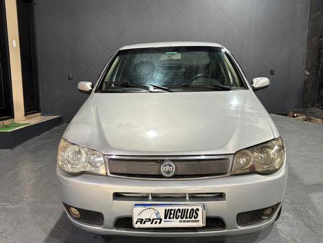 Fiat Siena HLX 1.8 mpi Flex 8V 4p