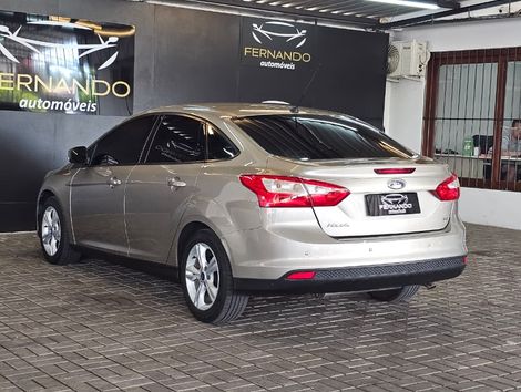 Ford Focus Sedan 2.0 16V/2.0 16V Flex 4p Aut.