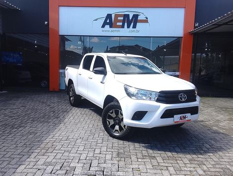 Toyota Hilux CD 4x4 2.8 Diesel Mec.