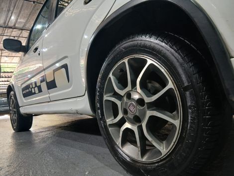 Fiat UNO SPORTING 1.4 EVO Fire Flex 8V 4p