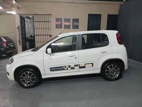 Fiat UNO SPORTING 1.4 EVO Fire Flex 8V 4p