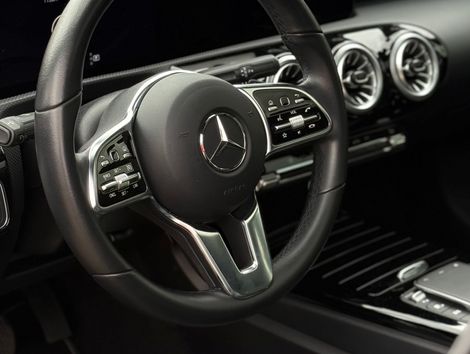 Mercedes CLA-250 2.0 16V TB Aut.