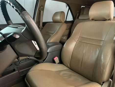 Toyota Hilux SW4 SRV D4-D 4x4 3.0 TDI Dies. Aut