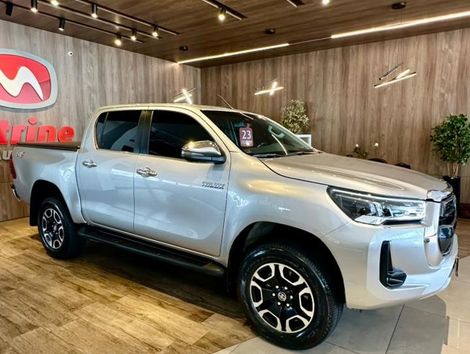 Toyota Hilux SW4 SRV D4-D 4x4 3.0 TDI Dies. Aut