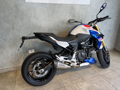 BMW F 900 R Sport Plus