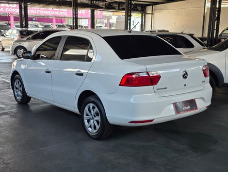 VolksWagen VOYAGE TREND 1.6 Mi Total Flex 8V 4p